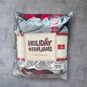 NWT Holiday #Famjams Ladies Pajamas Size XL